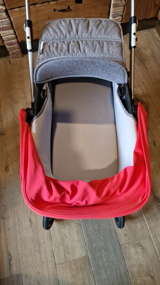 Bugaboo Fox con muchos extras