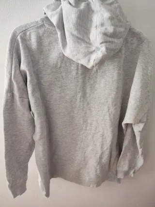 Sudadera Stranger Things Gris