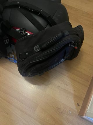 Maleta Givi 50L + Alforjas Moto