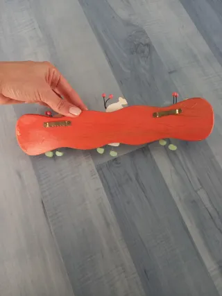 Appendiabiti in legno per bambini