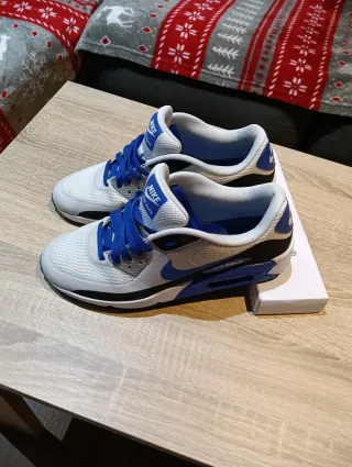 Nike Air Max 90 Azul y Blanco