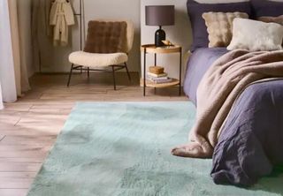 Alfombra de pelo sintetico color menta