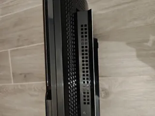 PS3 CECHC04 retrocompatibile 60 GB leggere