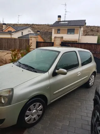 Renault Clio 2009