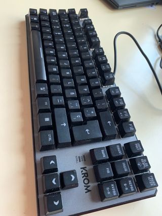 Teclado Krom Kernel TKL Negro/Gris