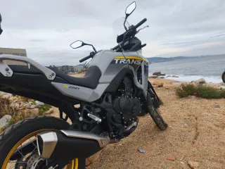 Cambio asiento Transalp 750 Estándar por rebajado.