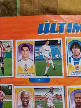 Álbum cromos Liga 09/10 casi completo