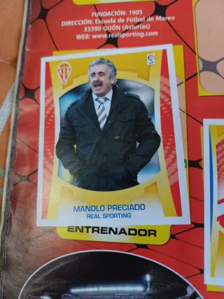 Álbum cromos Liga 09/10 casi completo