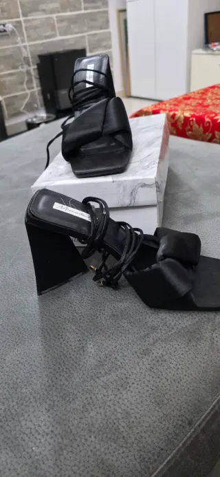 2 paia sandali donna tacco alto