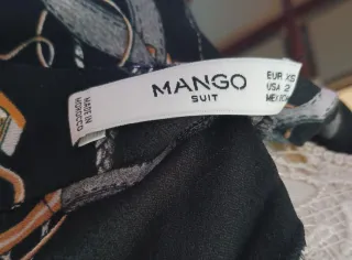 Vestido estampado cadenas y hebillas