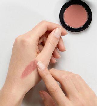 BOBBI BROWN - Pot Rouge para Labios y Mejillas