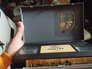 VHS El Beso de una Muerta - Terror