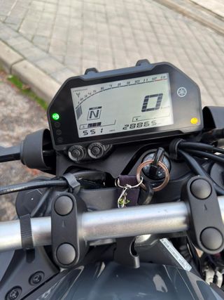 YAMAHA MT-03 AÑO 2022 CARNET A2