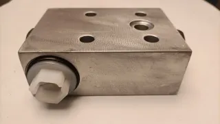 9825461 Válvula piloto Hiab (valvula estabilizador