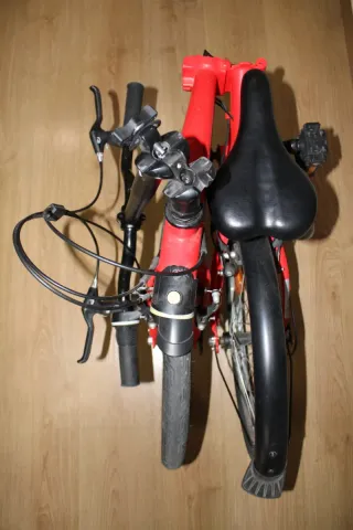 Bicicleta Btwin Plegable Roja