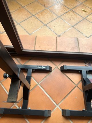 Rack de pesas KLAR FIT + Barra de regalo