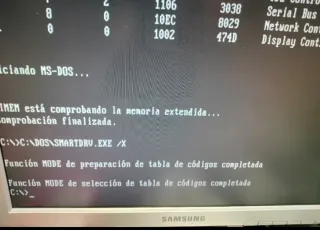 Torre PC AMD K6-2 300MHz 32MB RAM