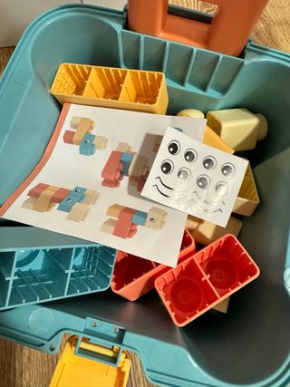 Silla de bloques para bebés y niños.