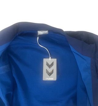 Talla L. Chaqueta deportiva HUMMEL