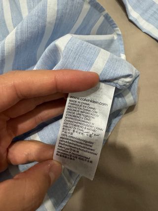 Camisa Calvin Klein (Talla S)