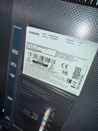 Samsung TV Full HD Negra 40”