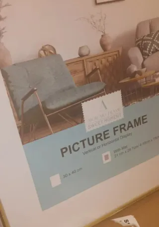 Marco de fotos dorado 30x40cm