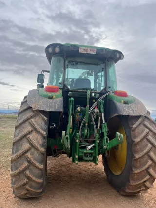 Tractor John Deere 6115 MC