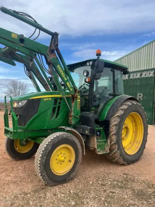 Tractor John Deere 6115 MC