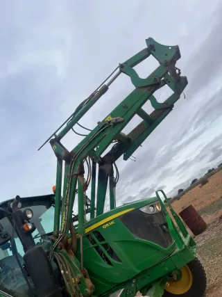 Tractor John Deere 6115 MC