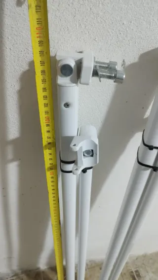 Barre per tende da sole.