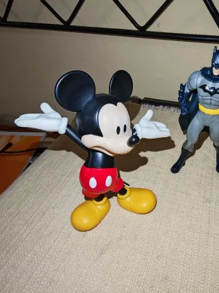 Set di 3 Statuine Topolino, Pluto e Batman