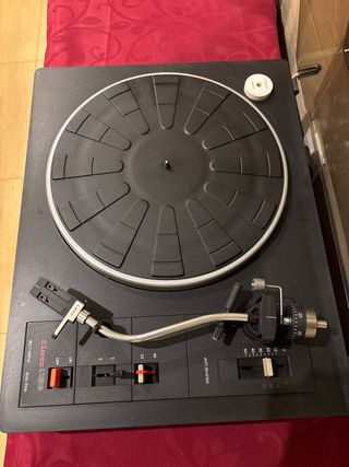 Tocadiscos Lenco Belt-Drive Negro
