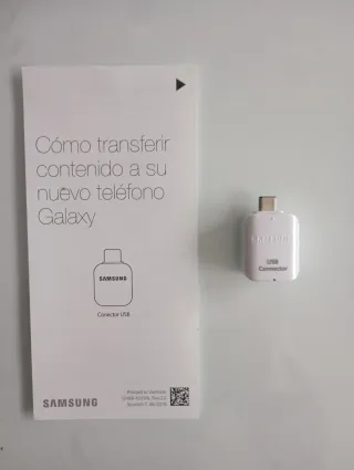 Caja Samsung Galaxy S7 y conector USB Samsung