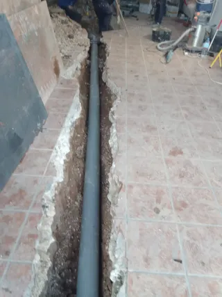 Servicios de reformas y construcción