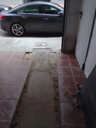 Servicios de reformas y construcción