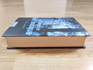 El Silencio del Bosque – Tana French