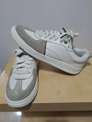 Zapatillas Zara Mujer Gris y Blanco
