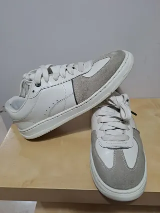 Zapatillas Zara Mujer Gris y Blanco
