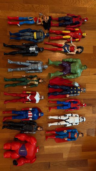 Figuras de Acción Superhéroes Marvel DC