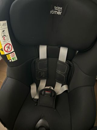 Silla coche Britax Römer Dualfix Pro.