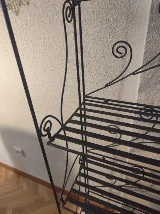 Estantería de 5 baldas forja negra.