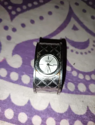 Reloj DKNY Plata y Blanco
