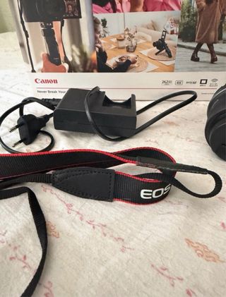 Canon EOS R50 Mirrorless Camera