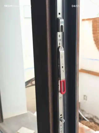 Ventana doble PVC nogal cristal seguridad