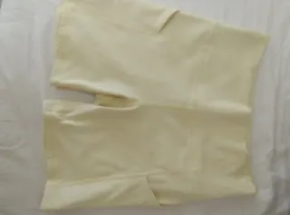 Mallas cortas Fabletics amarillas