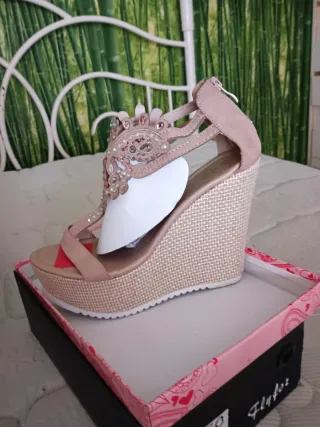 Zapatos de tacón con plataforma