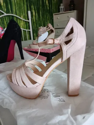 Zapatos de tacón con plataforma
