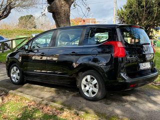 Peugeot 5008  diesel 7 PLAZAS