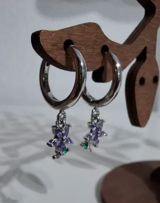 Pendientes de flor con circonitas