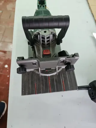 Fresadora de tacos averiada